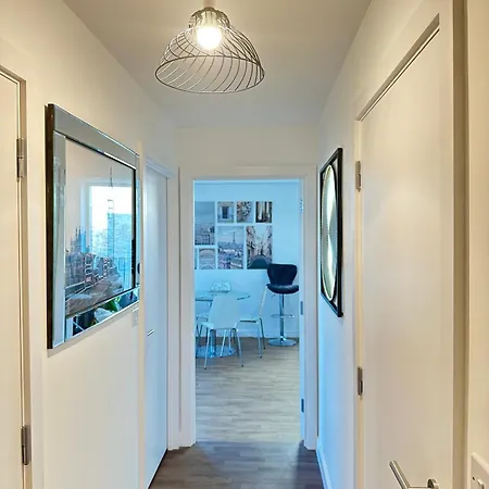 Amazing 2 Bed Flat With City Views Barking  Exterior photo